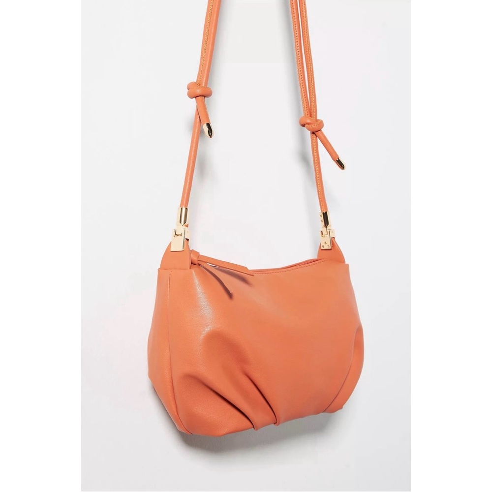Anthropologie Sleek Knotted Crossbody Bag Peach NWT - Picture 2 of 8